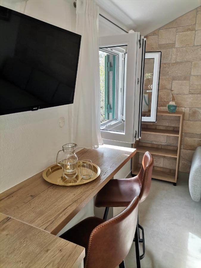 Holiday Batarelo Trogir Exterior photo